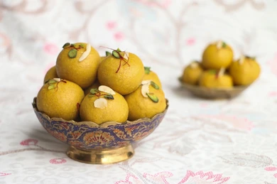 Besan Ladoo